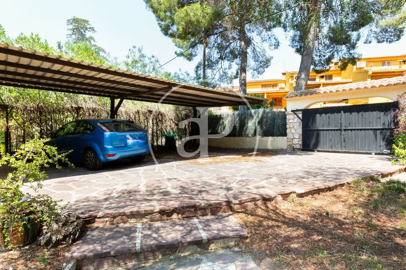 Parking de Casa o chalet en venta en Paterna con Aire acondicionado, Calefacción y Jardín privado