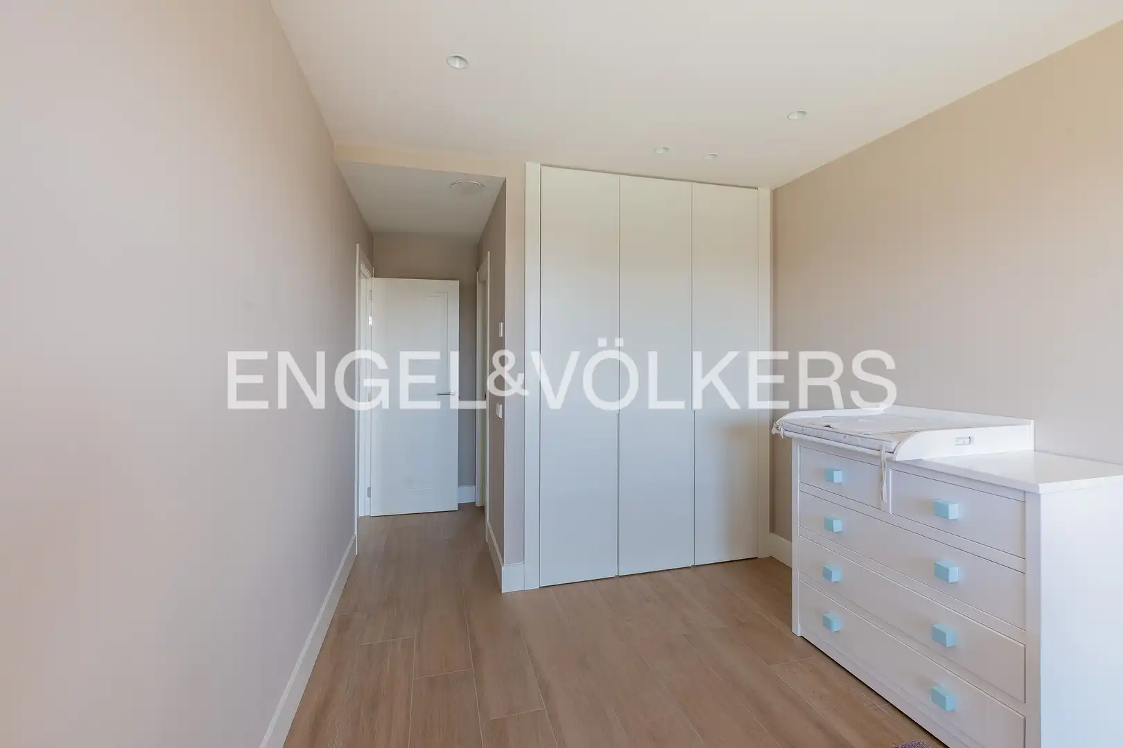 Habitación de Casa o chalet en venta en Las Rozas de Madrid con Aire acondicionado, Calefacción y Jardín privado