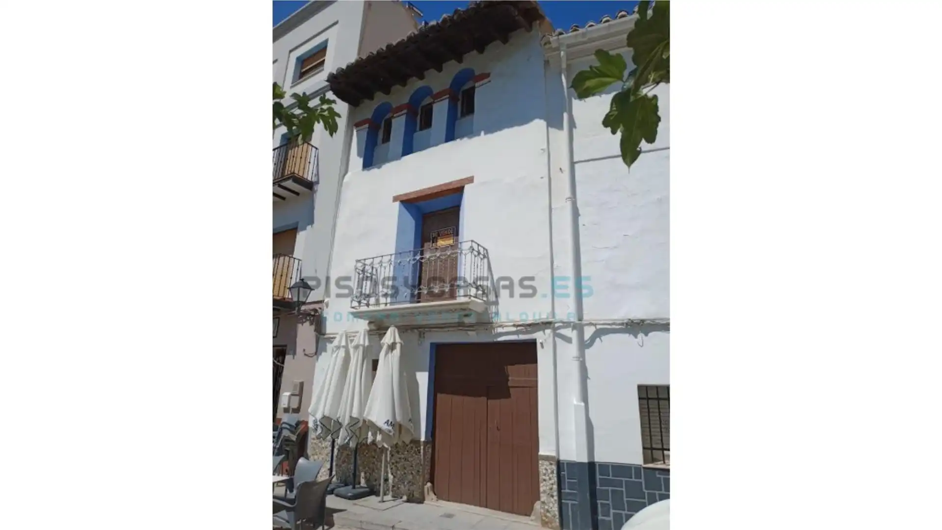 Exterior view of Houses for sale in Tuéjar  with Terrace and Balcony