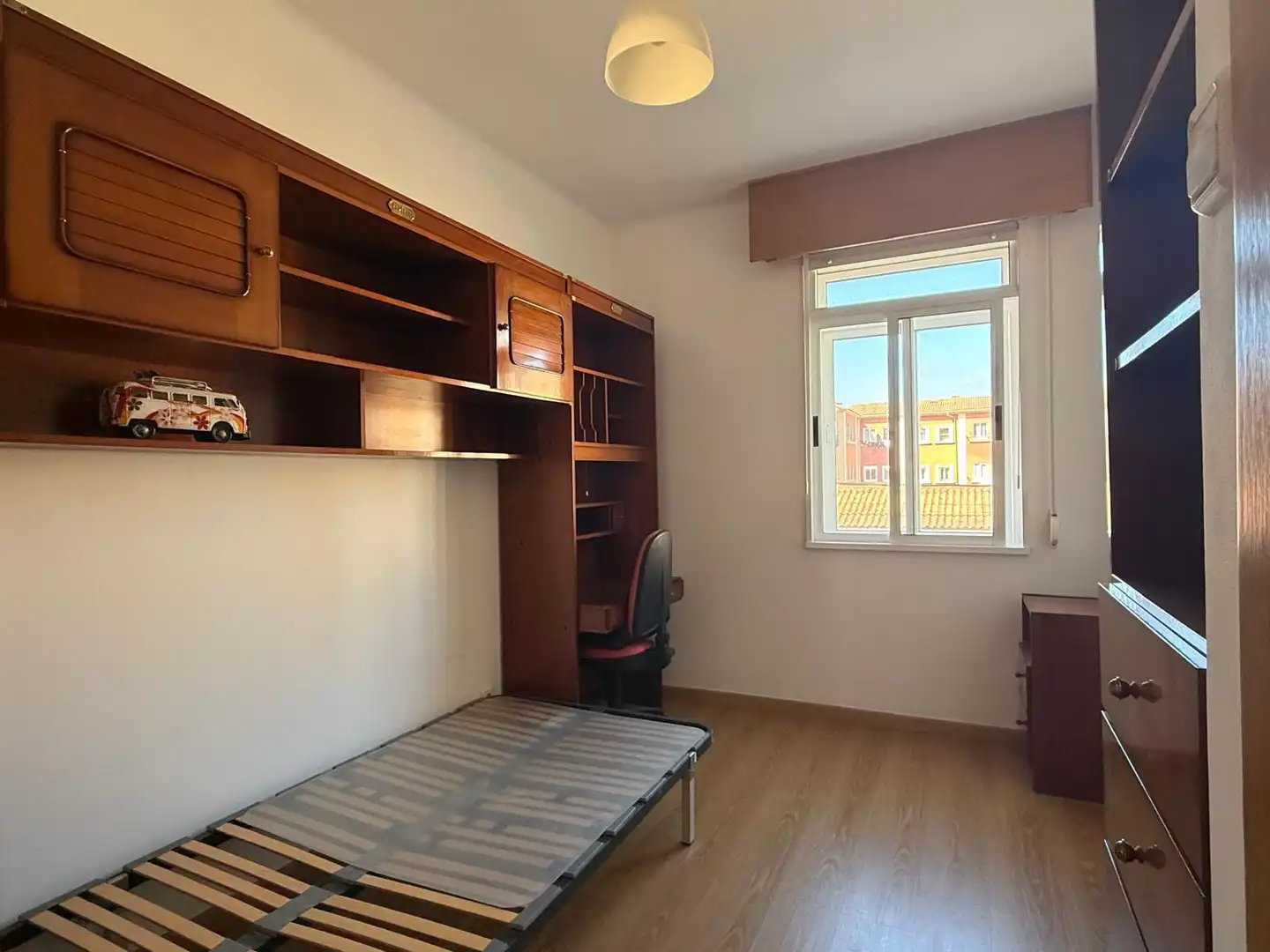 Dormitori de Pis en venda en Ferrol amb Parquet, Forn i Rentadora