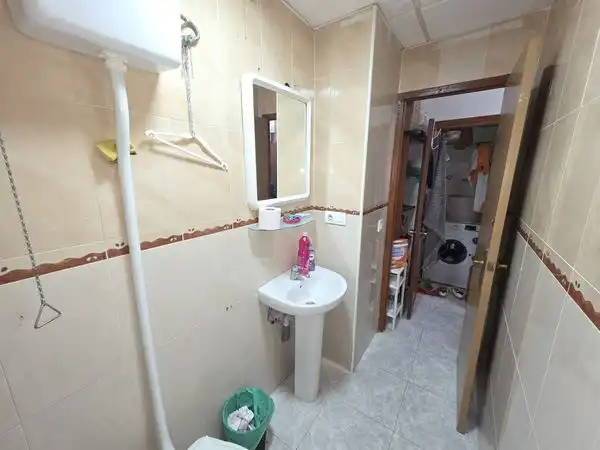 Baño de Piso en venta en Cuevas del Almanzora con Amueblado y Lavadora