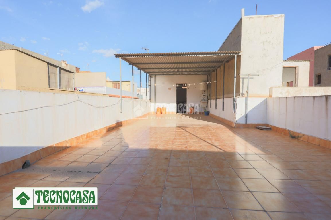 Terrassa de Casa adosada en venda en Adra amb Terrassa