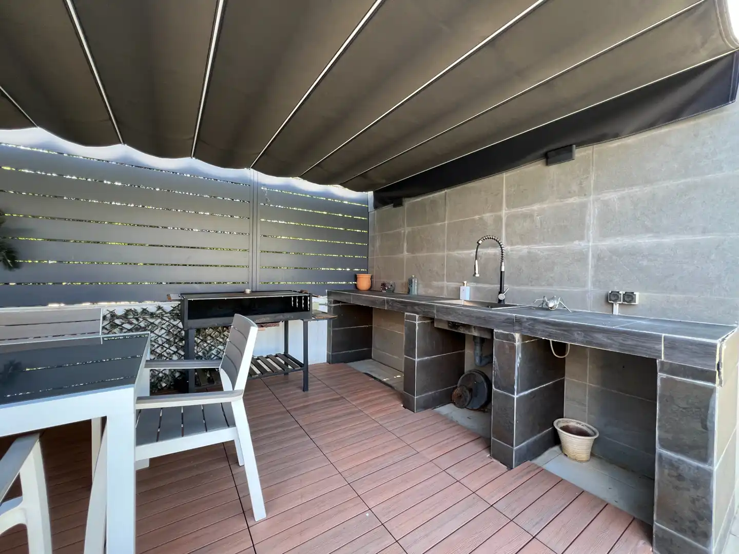 Terrassa de Casa o xalet en venda en Rivas-Vaciamadrid amb Aire condicionat, Calefacció i Jardí privat