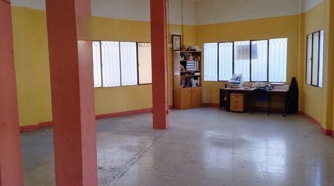 SE VENDE LOCAL CON SALIDA DE HUMOS EN PETRER CON POSIBILIDAD DE CAMBIO DE USO A VIVIENDA, imagen 4