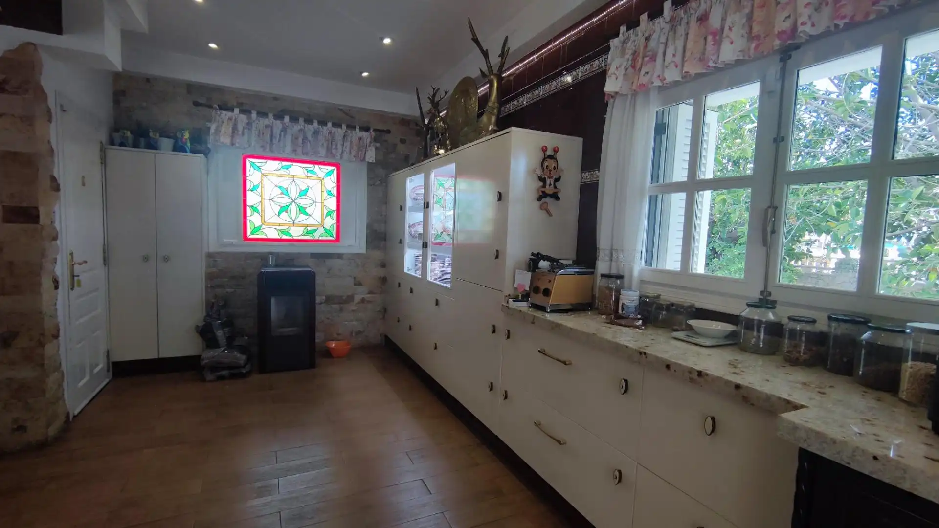 Kitchen of Houses for sale in San Vicente del Raspeig / Sant Vicent del Raspeig  with Air Conditioner, Heating and Private garden