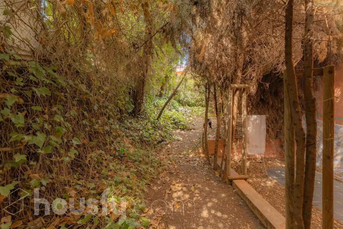 Jardí de Casa o xalet en venda en Vallirana, Barcelona