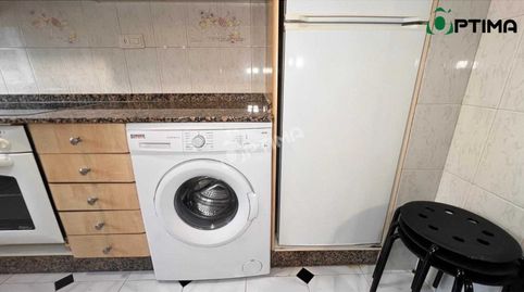 Foto 3 de Piso en venta en Oroso, A Coruña