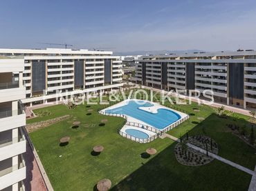 Àtic amb piscina en venda a Primera Fase - Nuevo Tres Cantos