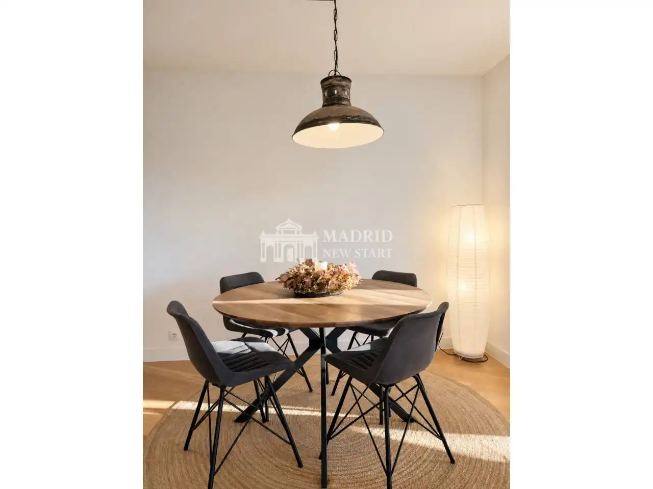 Duplex con terrazza in affitto a Calle Conde Duque, imagen 9