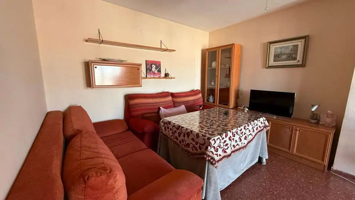 Wohnzimmer von Dachboden zum Verkauf in Granada mit Klimaanlage, Heizung und Terrasse