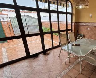 Terrasse von Einfamilien-Reihenhaus miete in Puerto Real