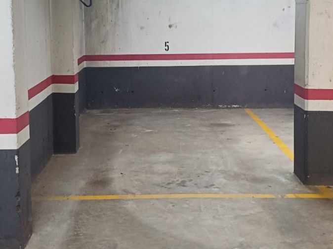 Aparcament de Garatge en venda en Barberà del Vallès