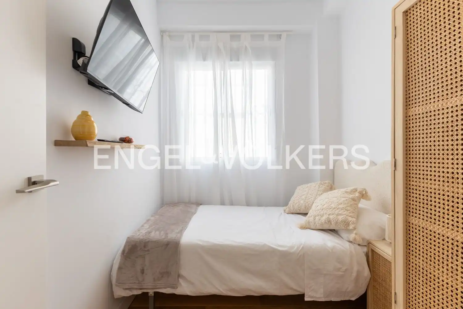 Habitación de Piso en venta en Valencia con Aire acondicionado, Calefacción y Terraza