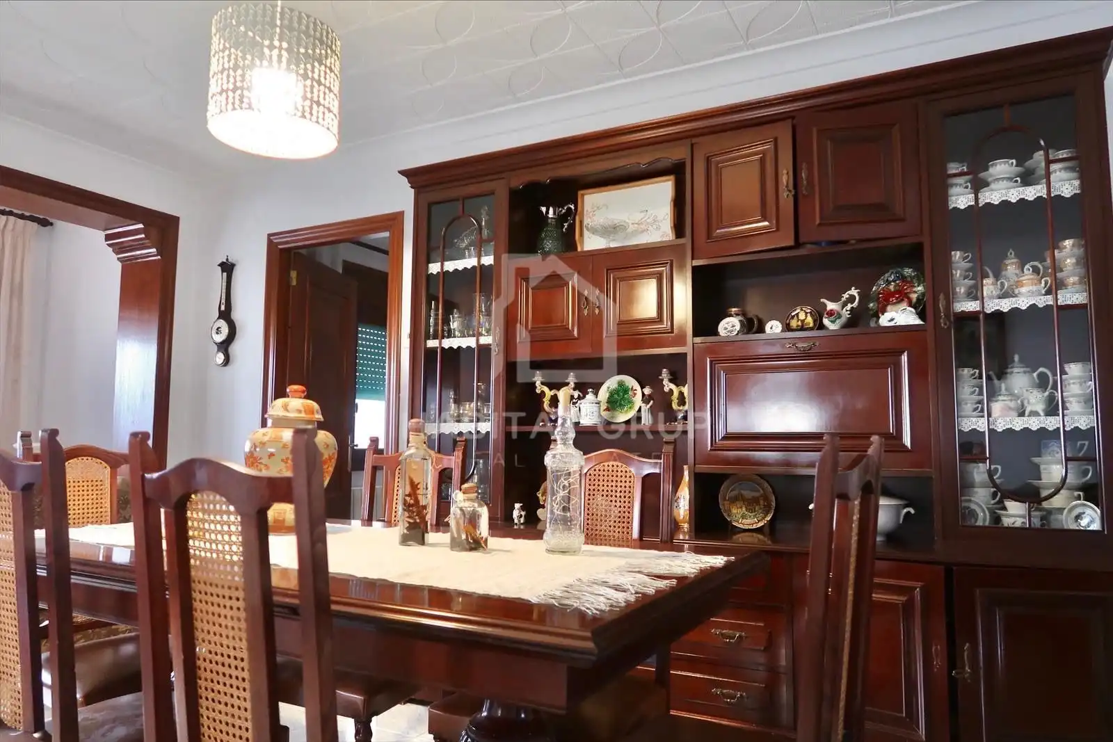 Esszimmer von Wohnung zum Verkauf in Es Castell mit Heizung und Privatgarten