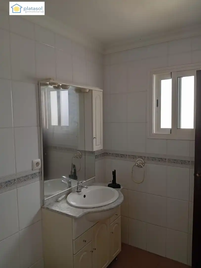 Bathroom of Houses for sale in Santa Olalla del Cala  with Terrace
