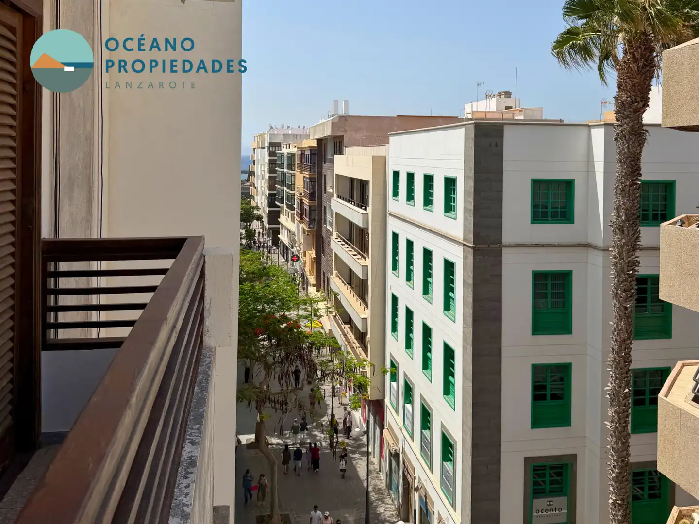 Vista exterior de Apartamento en venta en Arrecife con Terraza, Trastero y Balcón