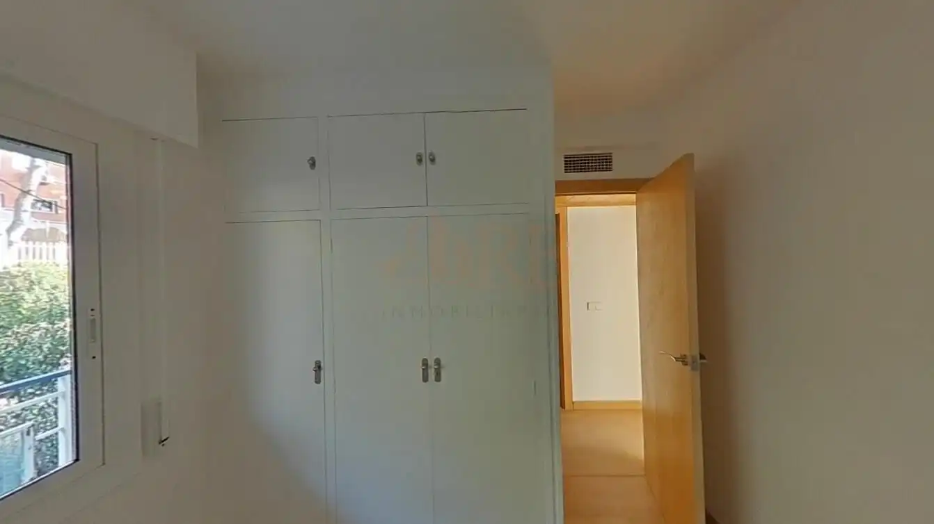 Piso en venta en Castelldefels con Terraza y Piscina comunitaria