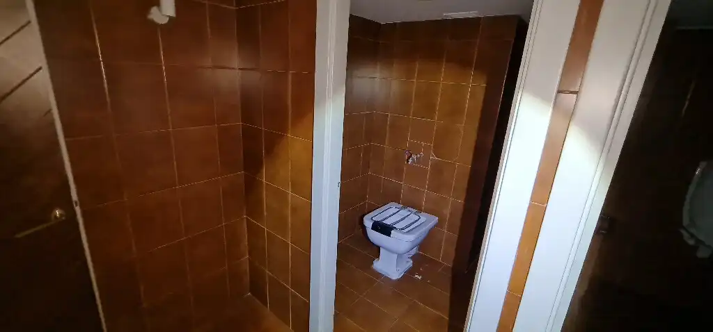 Bathroom of Commercial properties for sale in  Logroño