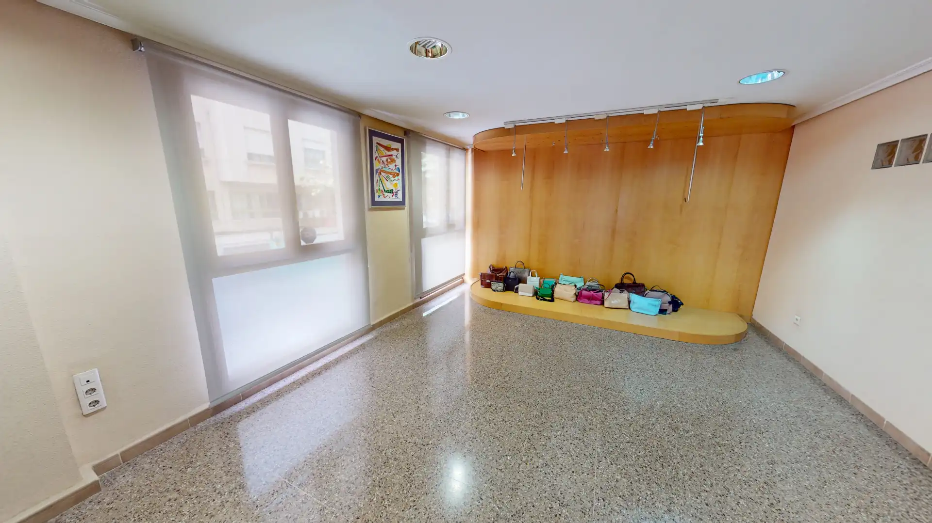 Flat for sale in Elche / Elx  with Air Conditioner and Heating