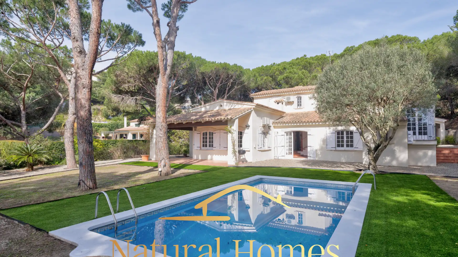 Vista exterior de Casa o chalet de alquiler en Sant Andreu de Llavaneres con Aire acondicionado, Calefacción y Jardín privado
