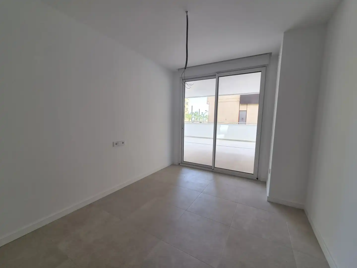 Piso de obra nueva con piscina en venta en Calle Colón 6, imagen 13