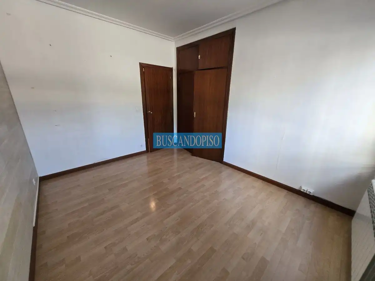 Flat for rent in  Logroño  with Heating, Parquet flooring and Terrace