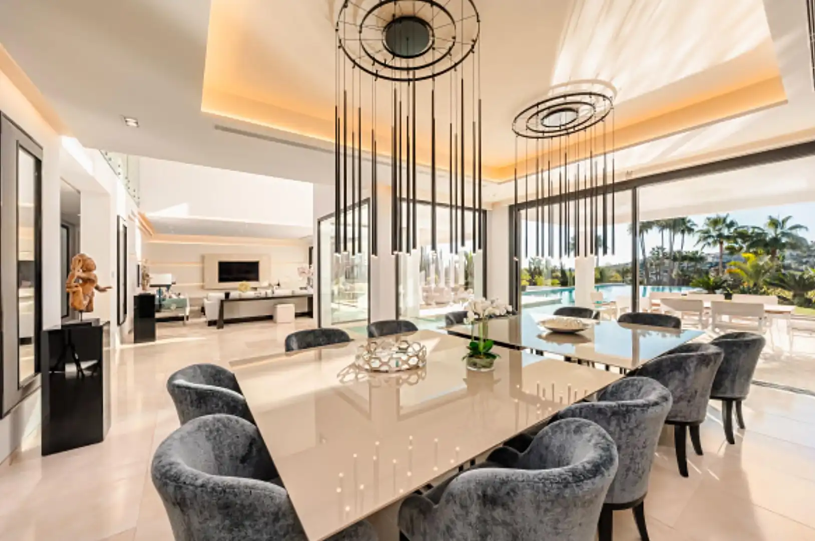 Villa mit Pool zum Verkauf in Nueva Andalucía, imagen 38