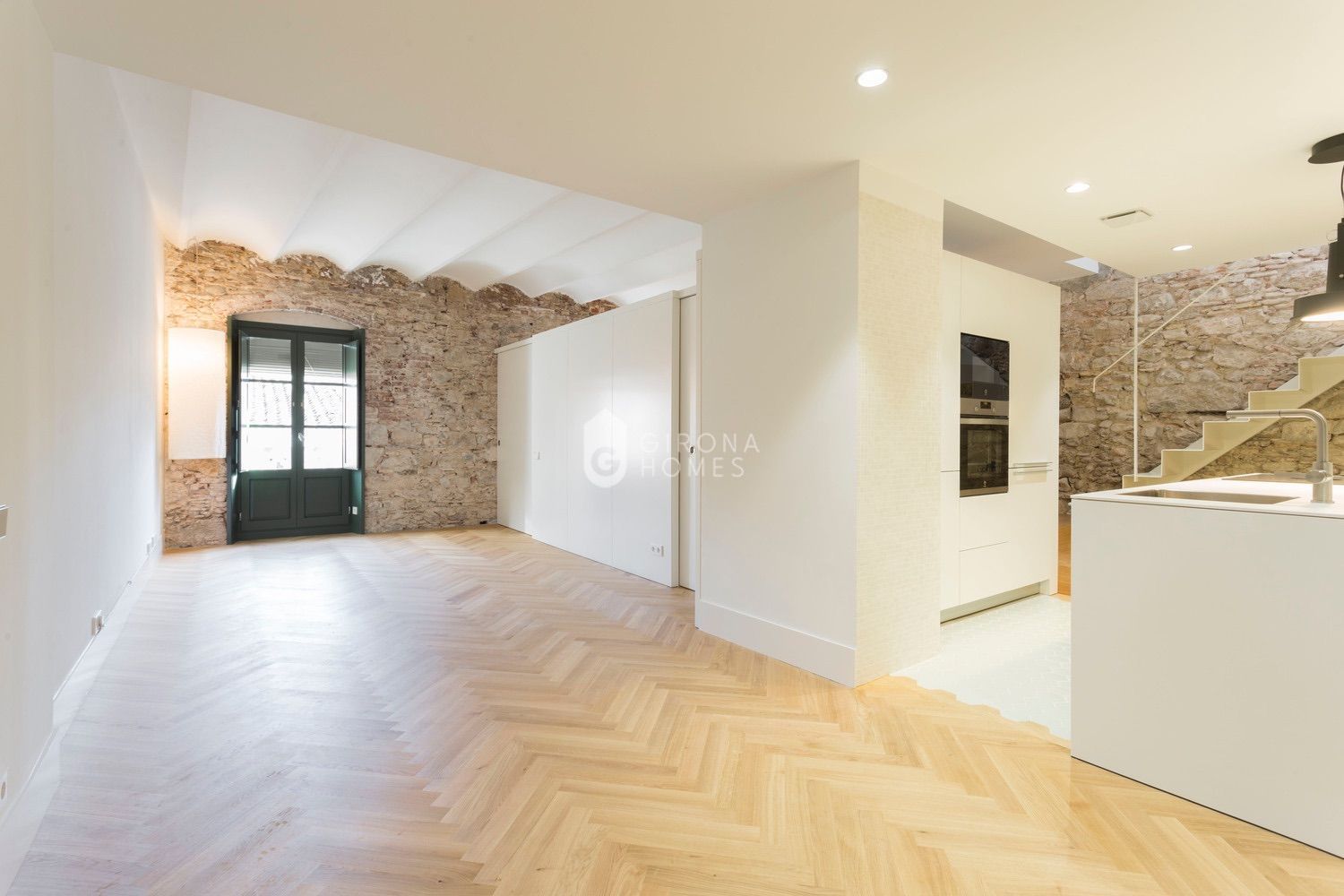 Ático de alquiler en Girona Capital con Aire acondicionado, Calefacción y Se aceptan mascotas