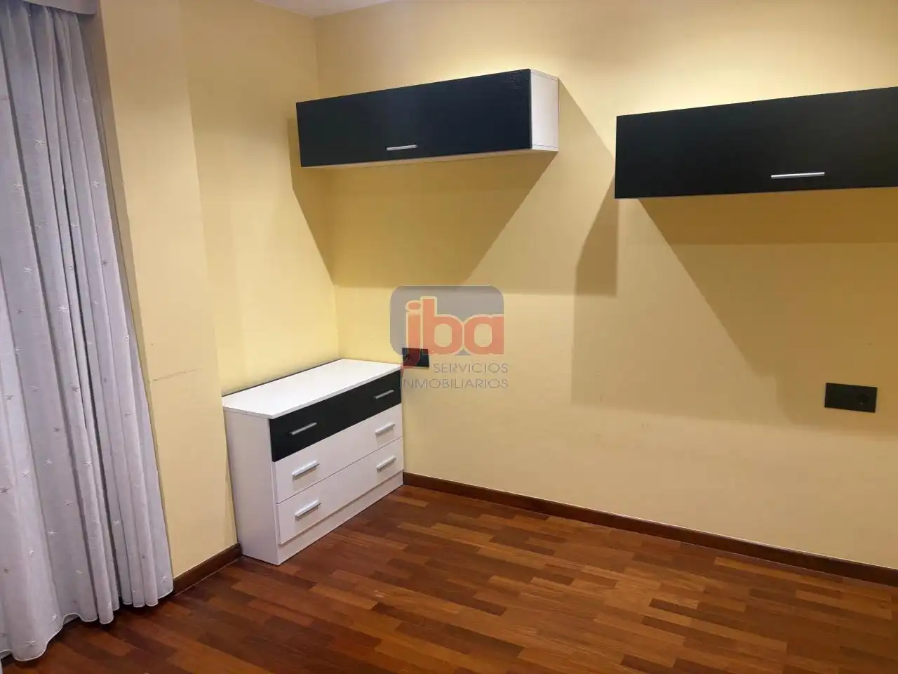 Bedroom of Flat for rent in Ourense Capital   with Heating, Storage room and Furnished