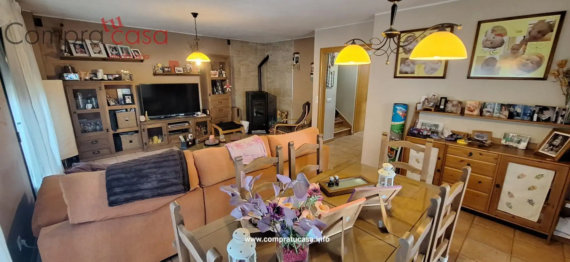 Sala de estar de Casa adosada en venta en Los Huertos, Segovia