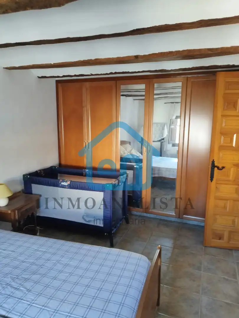 Bedroom of Country homes for sale in Requena  with Heating and Balcony