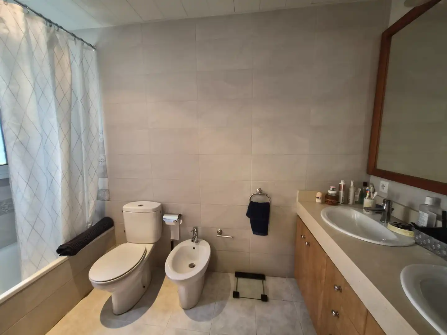 Baño de Casa o chalet en venta en Roda de Berà con Calefacción, Jardín privado y Terraza