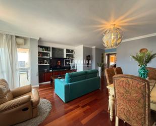 Living room of Flat for sale in Málaga Capital  with Terrace and Swimming Pool