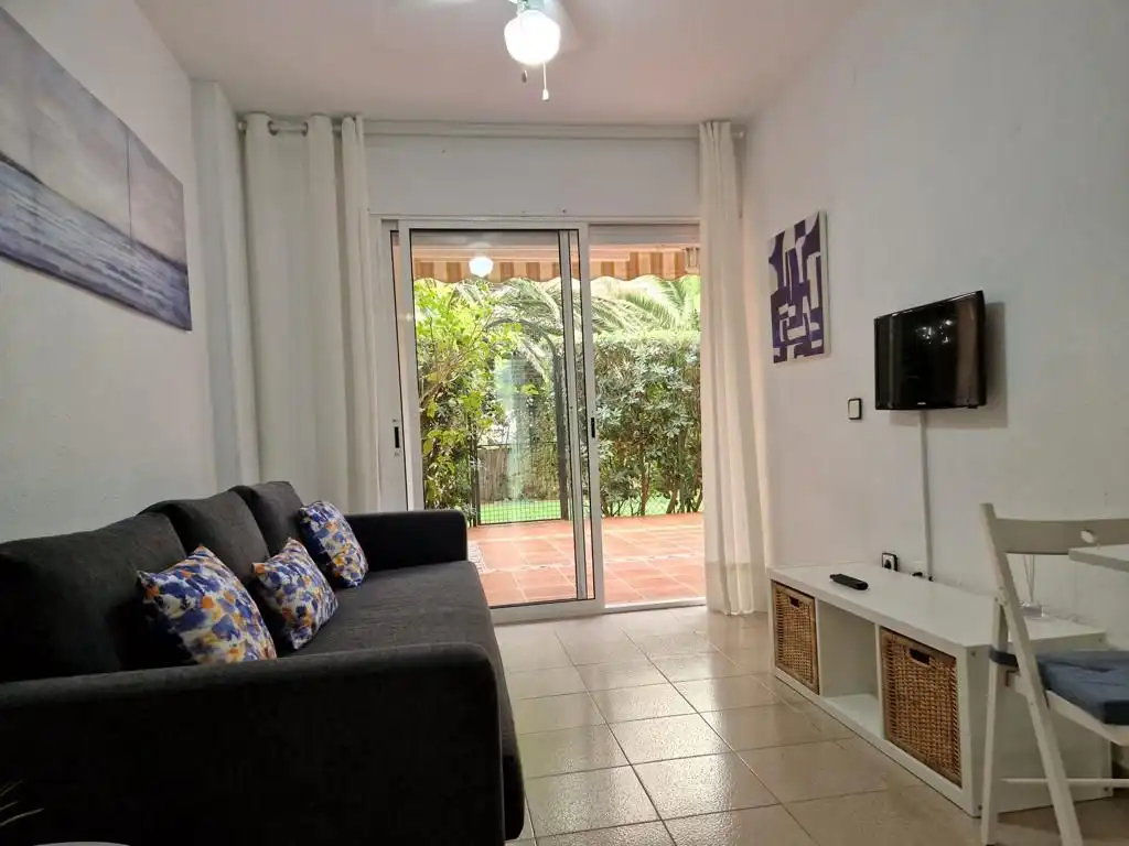 Ground floor to rent in Miami Platja, imagen 6