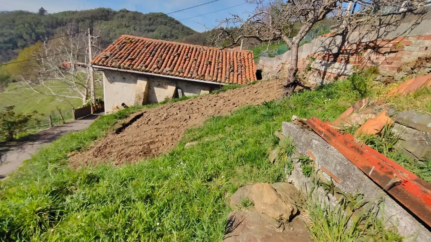 Casa o xalet en venda en San Martín del Rey Aurelio amb Piscina