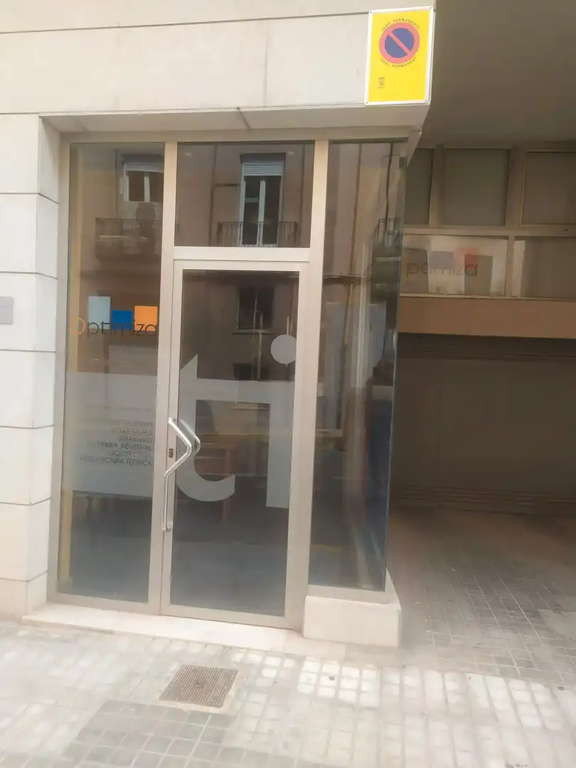 Gewerbefläche zum Verkauf in Carrer d'Alcoi 16, imagen 2