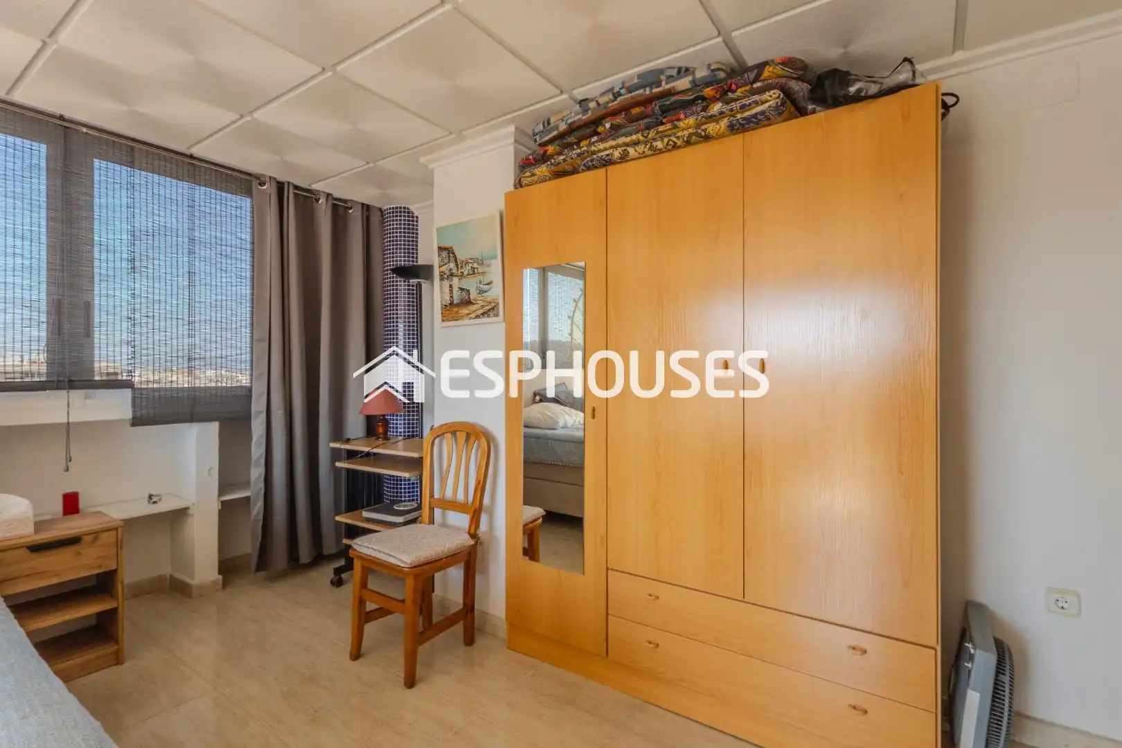 Bedroom of Attic for sale in Guardamar del Segura  with Air Conditioner, Terrace and Storage room