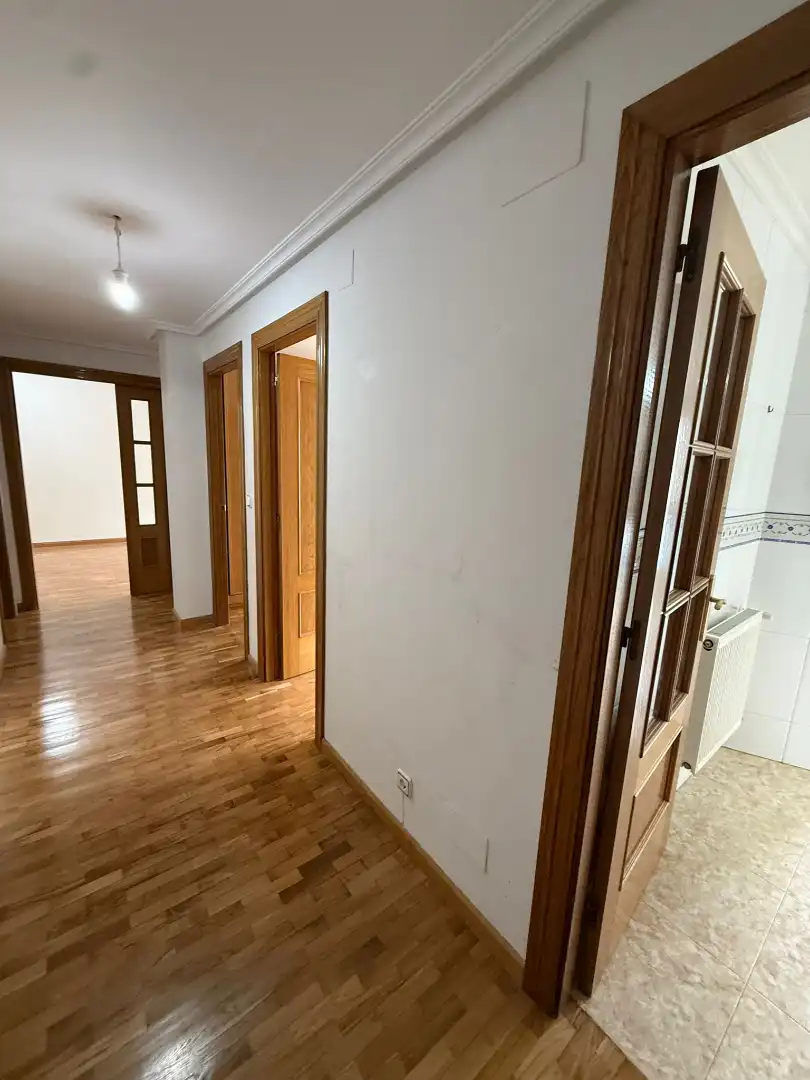 Flat for sale in Oviedo   with Heating