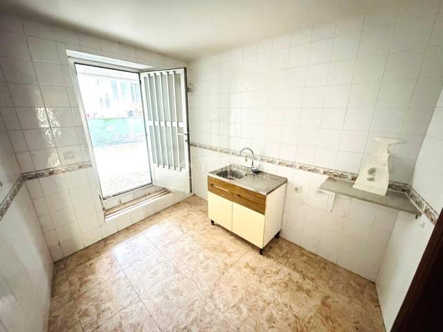 Casa adosada en Venta en El Real de San Vicente