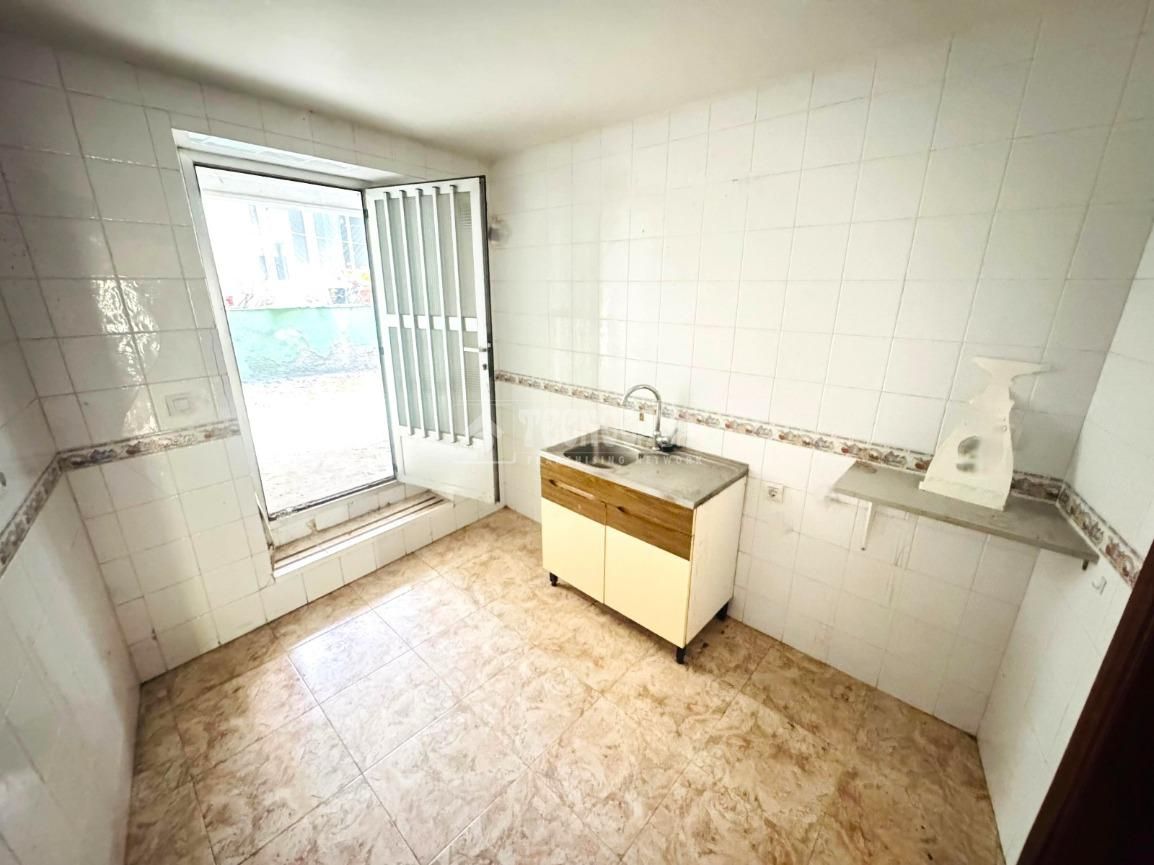 Cuina de Casa adosada en venda en El Real de San Vicente amb Calefacció i Terrassa