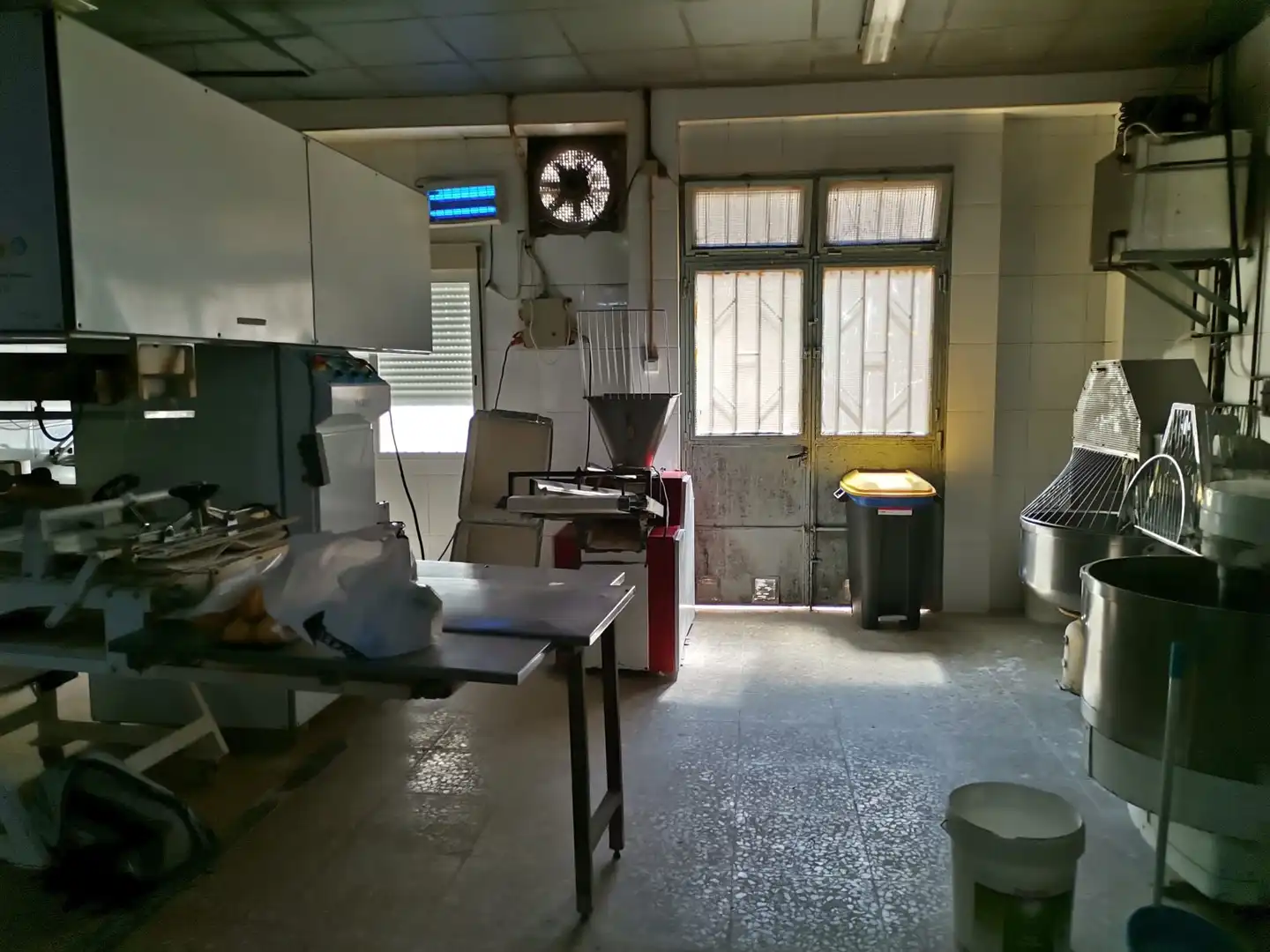 Cocina de Local en venta en Benetússer