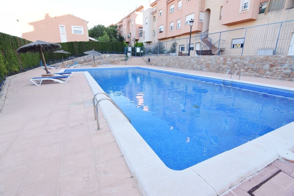 Planta baixa de lloguer a Calle Castillo de Aledo, Altorreal - El Chorrico