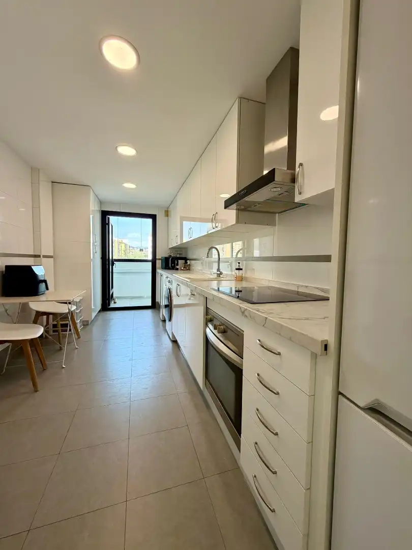 Küche von Wohnungen zum Verkauf in Marbella mit Klimaanlage, Heizung und Terrasse