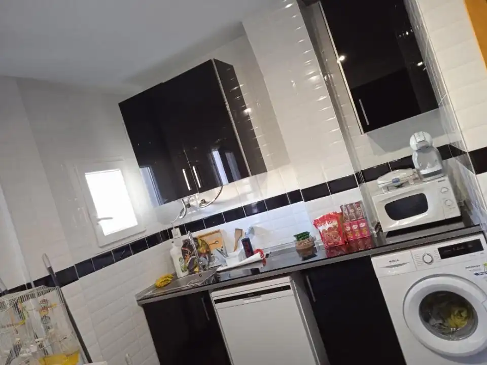 Cuina de Pis en venda en Valladolid amb Parquet, Terrassa i Forn