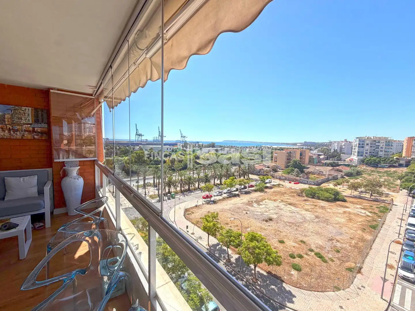 Flat with pool for sale in Benalúa - Babel