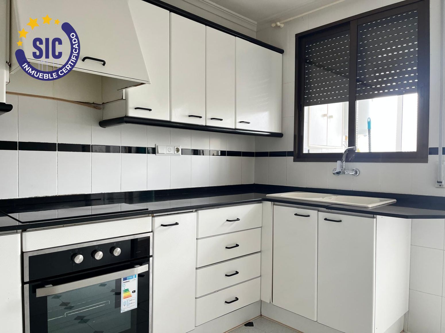 Kitchen of Flat for sale in Torrent  with Balcony