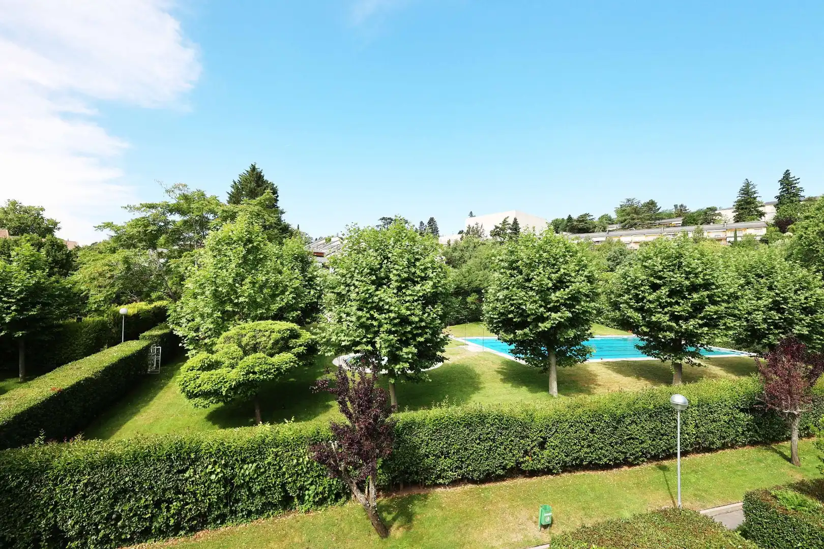 Jardín de Dúplex en venta en El Escorial con Calefacción, Terraza y Piscina comunitaria