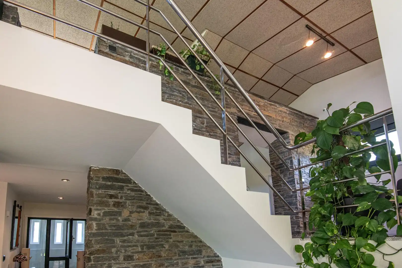 Casa o chalet en venta en Bergondo con Calefacción, Jardín privado y Trastero