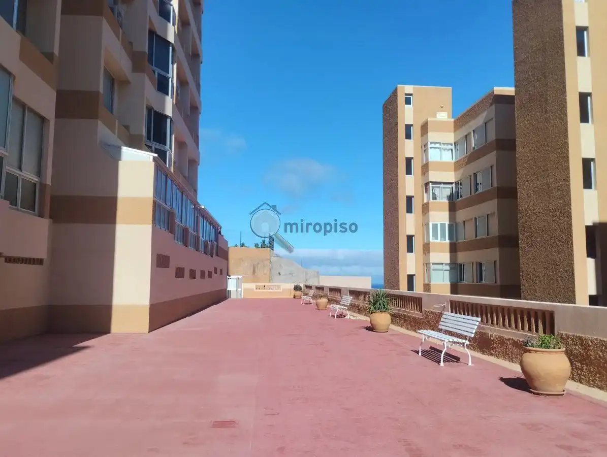 Vista exterior de Pis en venda en El Rosario amb Terrassa