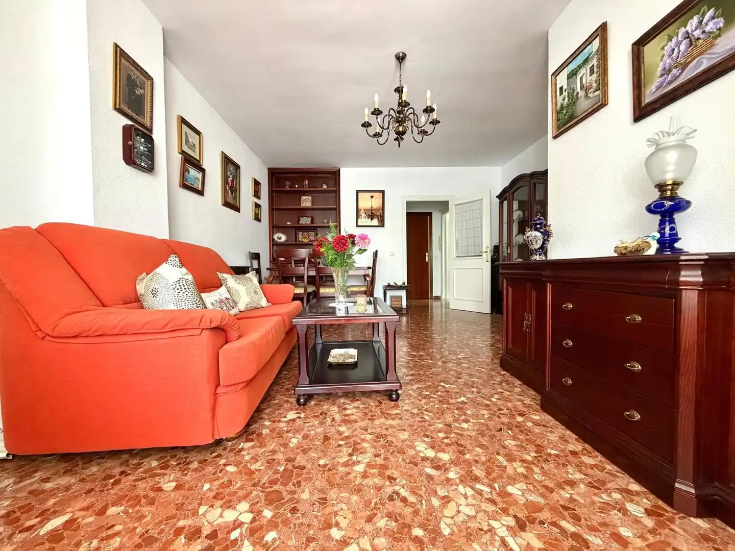 Sala d'estar de Pis en venda en El Puerto de Santa María amb Terrassa i Piscina comunitària